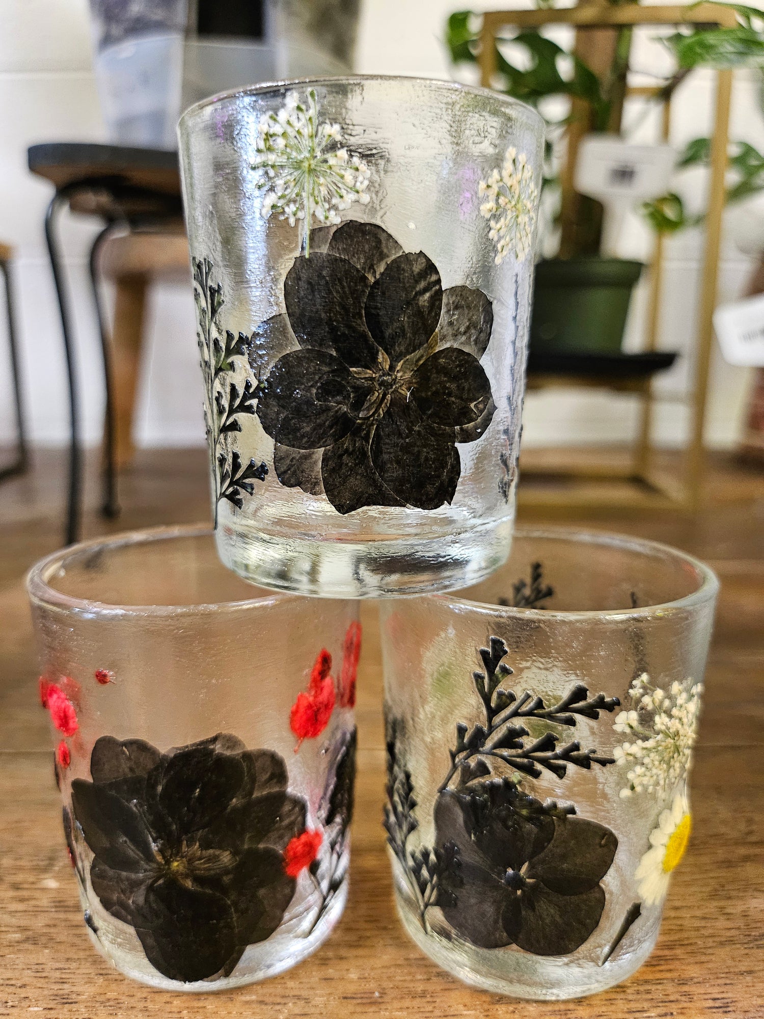 Fairy Tea Candles: Decorative Dried Flower Tea Candles and Votive Holders 2.5"x2" add elegance to any space. Perfect for tea parties, dinners, or meditation, they include Set & Setting Love in Merry and Bright Tea Light Candles with champagne, balsam fir, and moss scents. Stylish, low-maintenance, and ideal as gifts for any occasion.