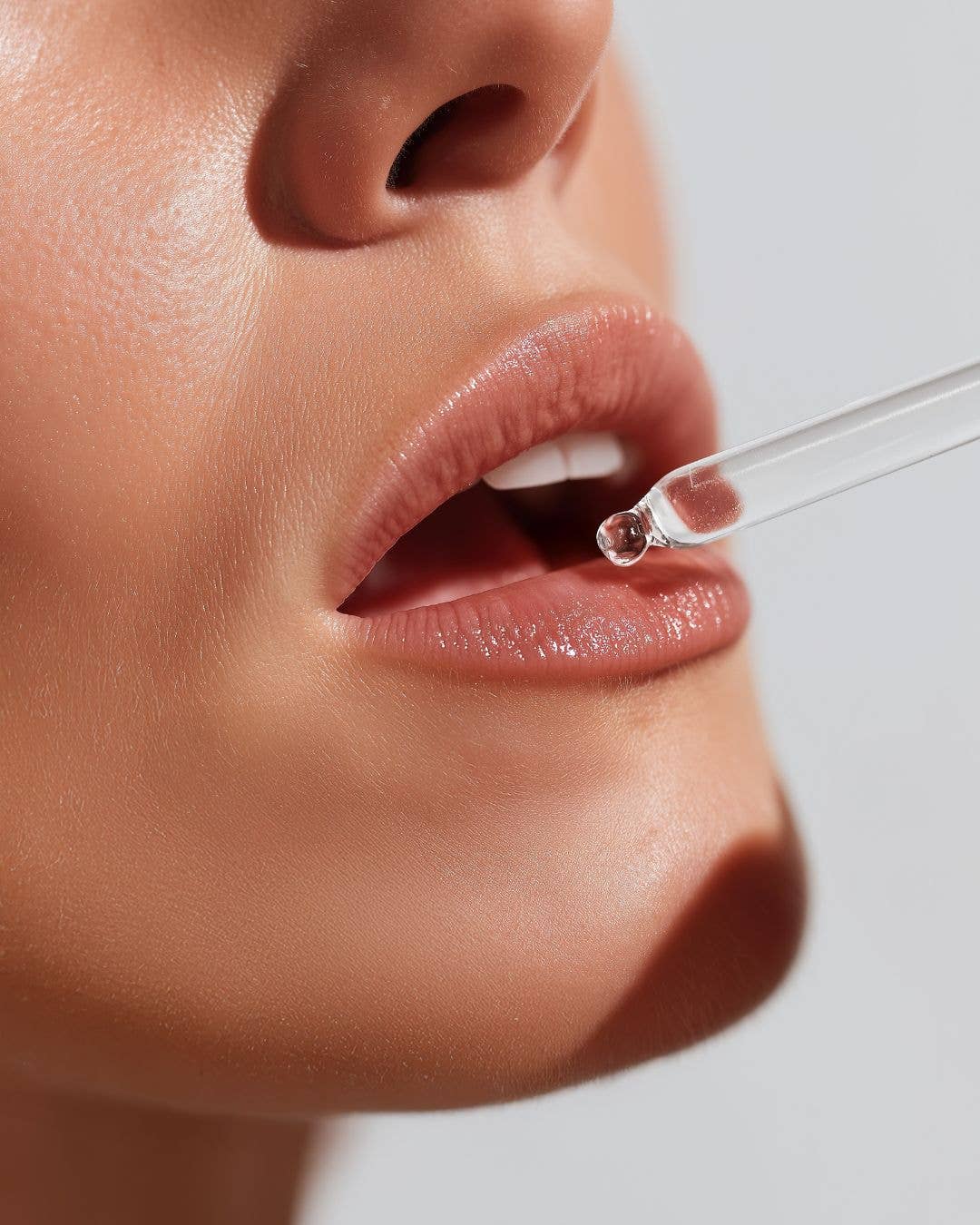 Dr. KellFire 8 Mushroom Tincture features Lion’s Mane, Reishi, Chaga, Cordyceps, and more to support balance, clarity, and daily wellness.