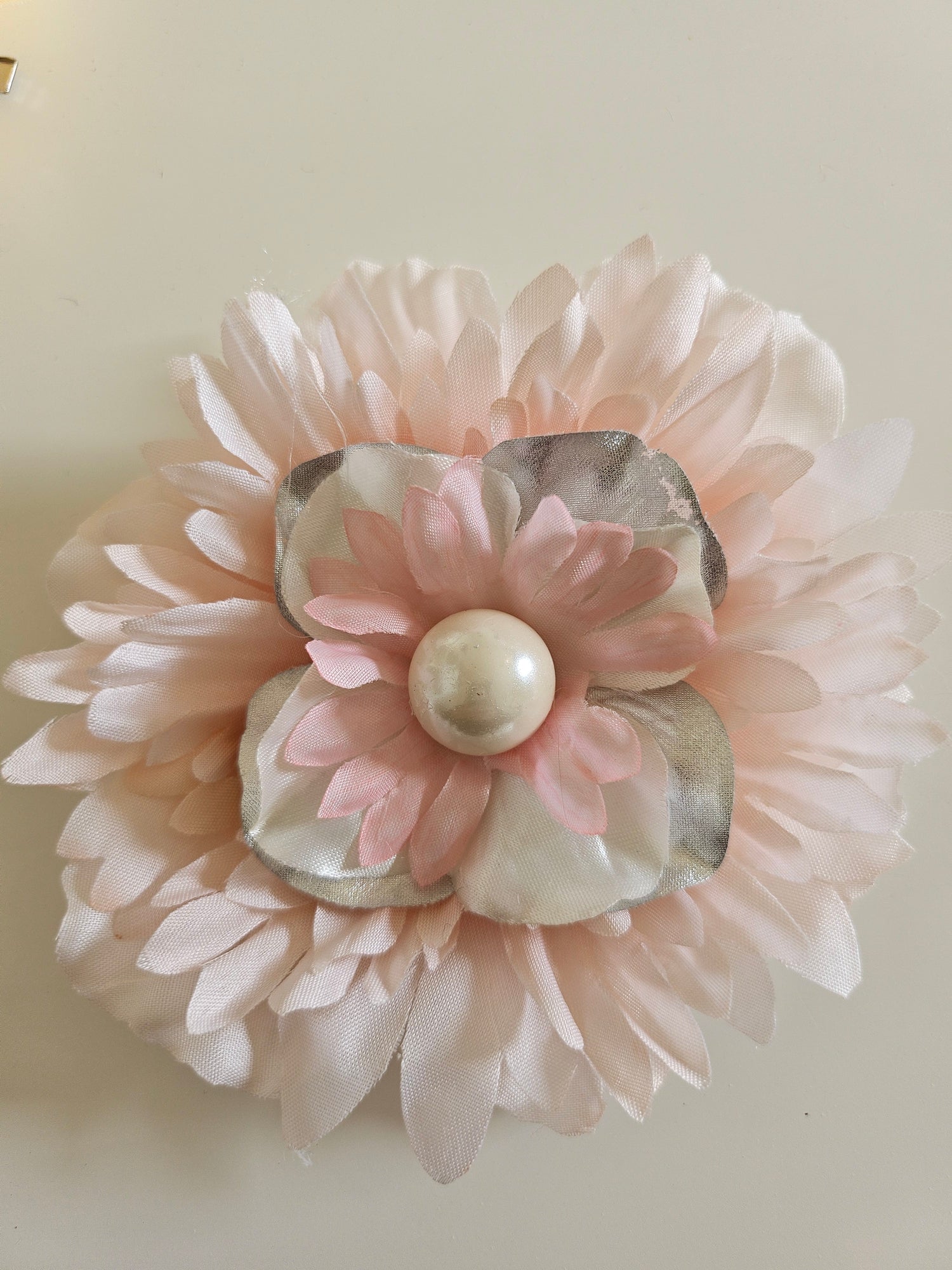 Handmade beaded flower clips for hair, bags, dresses and more. Colorful, fun, and one-of-a-kind—Spring Lemonade Foo Foo Flowers add flair anywhere you wear them!