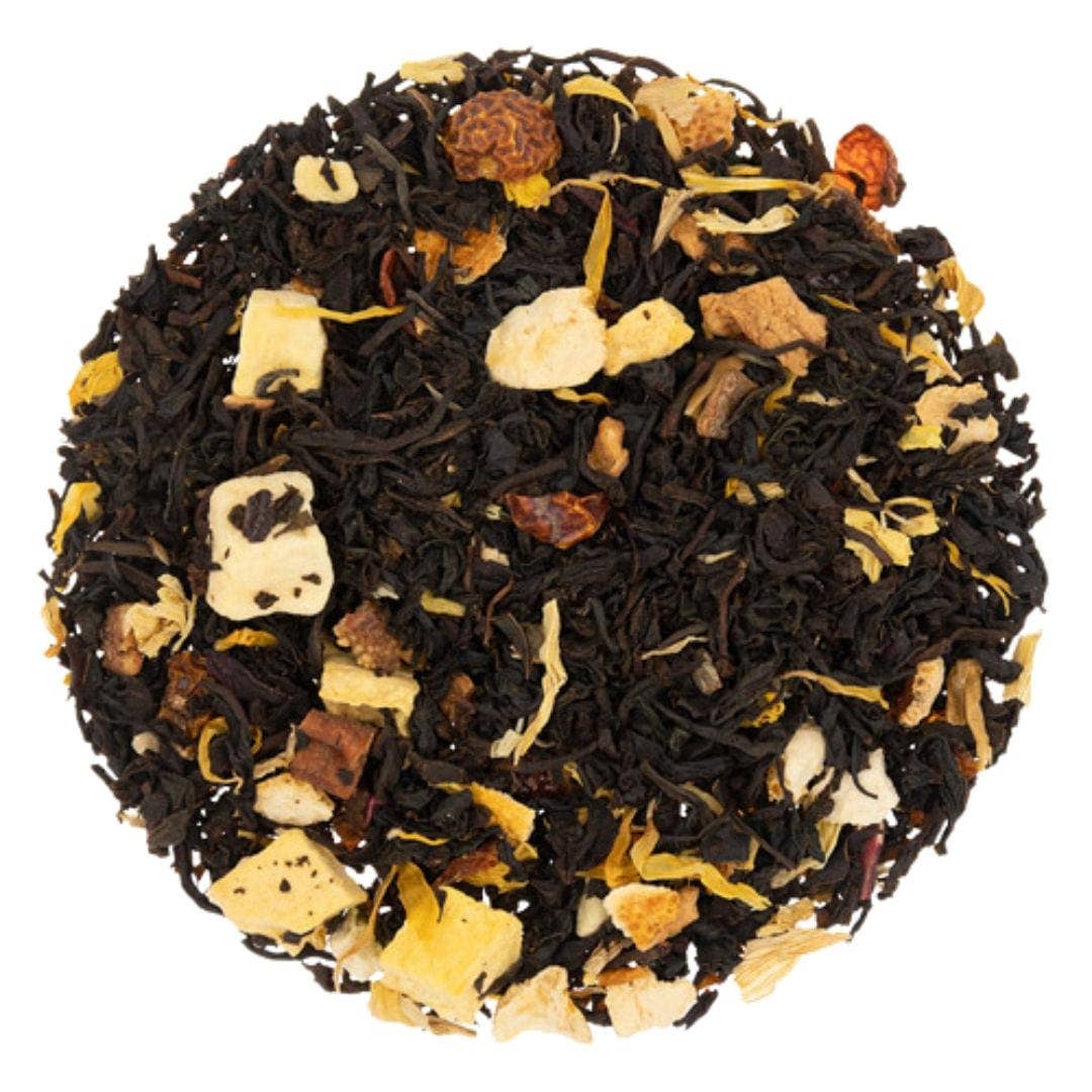 Cozy up with this autumn-inspired pumpkin spice tea, blending cinnamon, caramel, and chocolate undertones for a warm, flavorful sip. Made with black tea, hibiscus, apple, and pumpkin pieces, it’s vegan, gluten-free, and GMO-free. Perfect for fall lovers—pair it with a Marble Queen Pothos for the ultimate seasonal vibe!