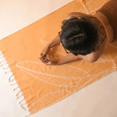 Ultra-absorbent, quick-drying beach towel with bold banana leaf print. Lightweight, sand-resistant, and perfect for beach days or poolside lounging.