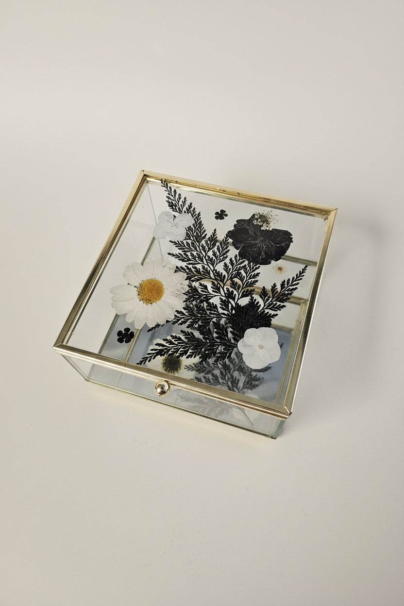 Floral mirrored keepsake and jewelry box with real pressed flowers. A 5" botanical glass box by artist Angel Singh, blending elegant storage with preserved floral art.