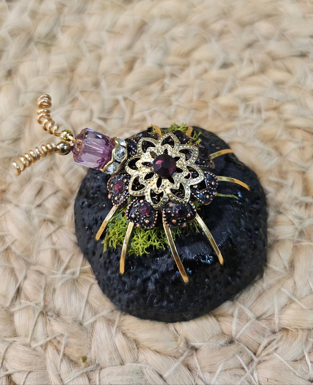 Discover KStonely’s Jeweled Insect and Creature Art on Faux Stone Bases, featuring stunning 3D beaded sculptures. Crafted with glass crystals, agate, pearls, and fine beads, each piece celebrates nature’s beauty. Perfect as decor or gifts for insect lovers, these unique stone and bead creations add charm to any space.