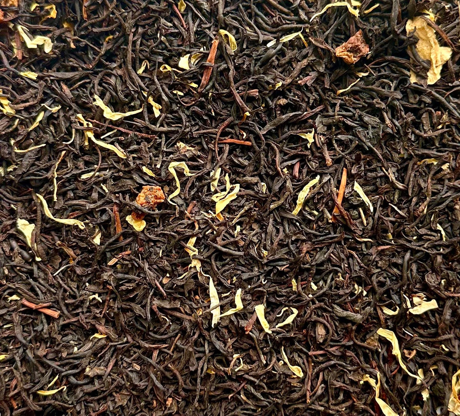 Bright strawberry and tropical mango blend with smooth black tea, real fruit, and marigold blossoms. Delicious hot or iced. 30–45 loose leaf servings.