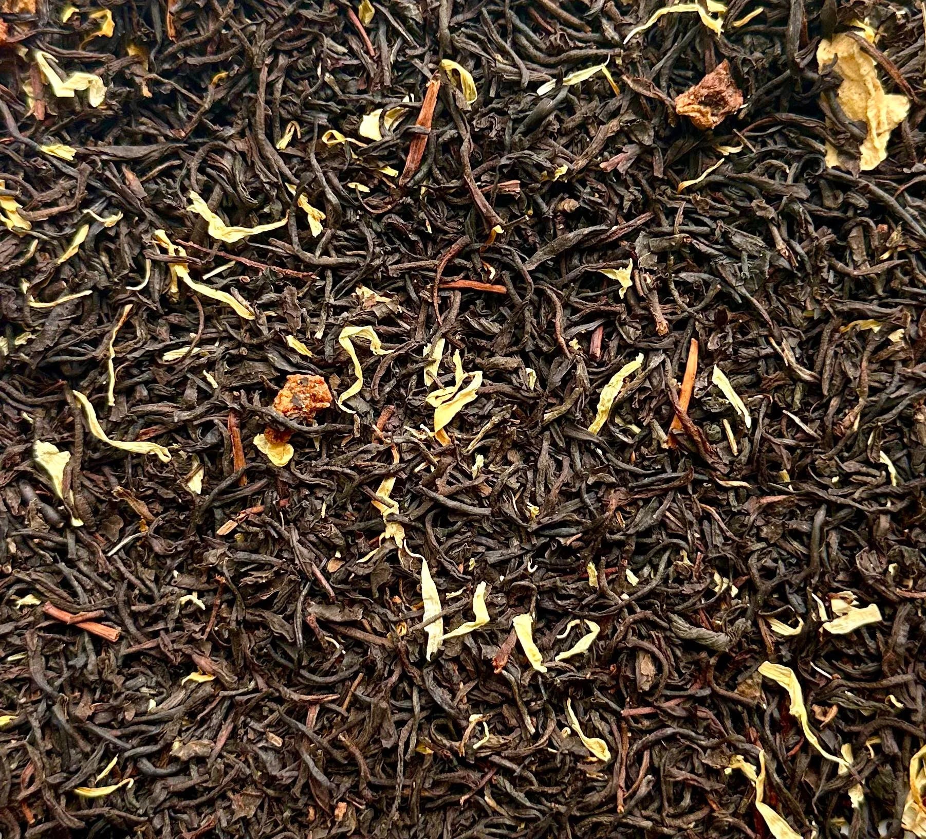 Bright strawberry and tropical mango blend with smooth black tea, real fruit, and marigold blossoms. Delicious hot or iced. 30–45 loose leaf servings.