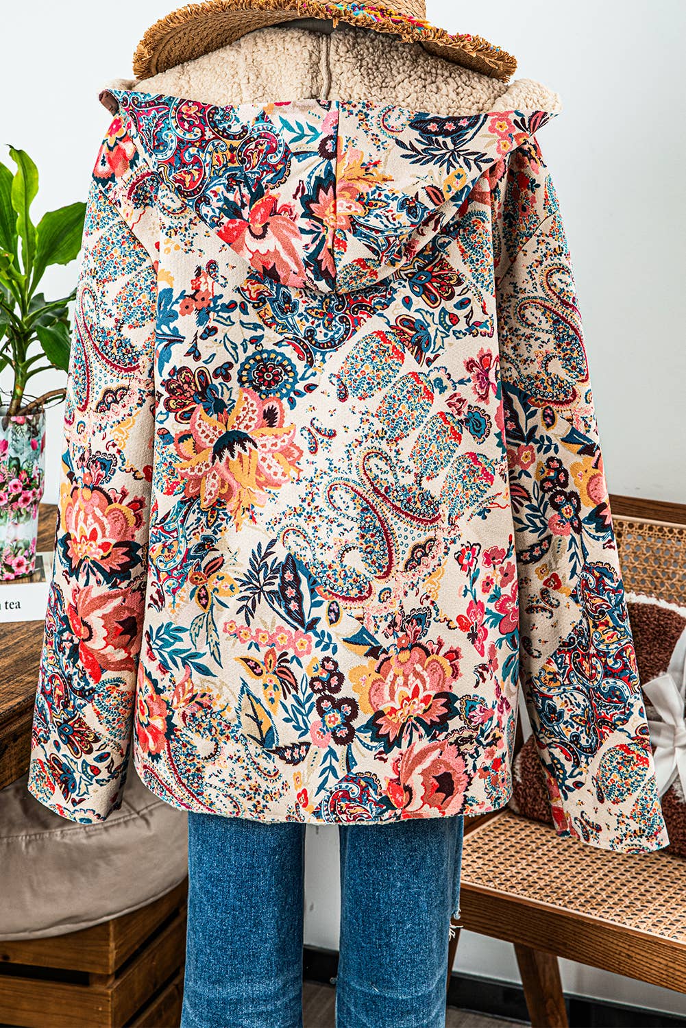 Stay cozy in this Vintage Paisley Floral Sherpa Lined Hooded Jacket—retro print, warm lining, and a comfy hood for stylish cold-weather layering.