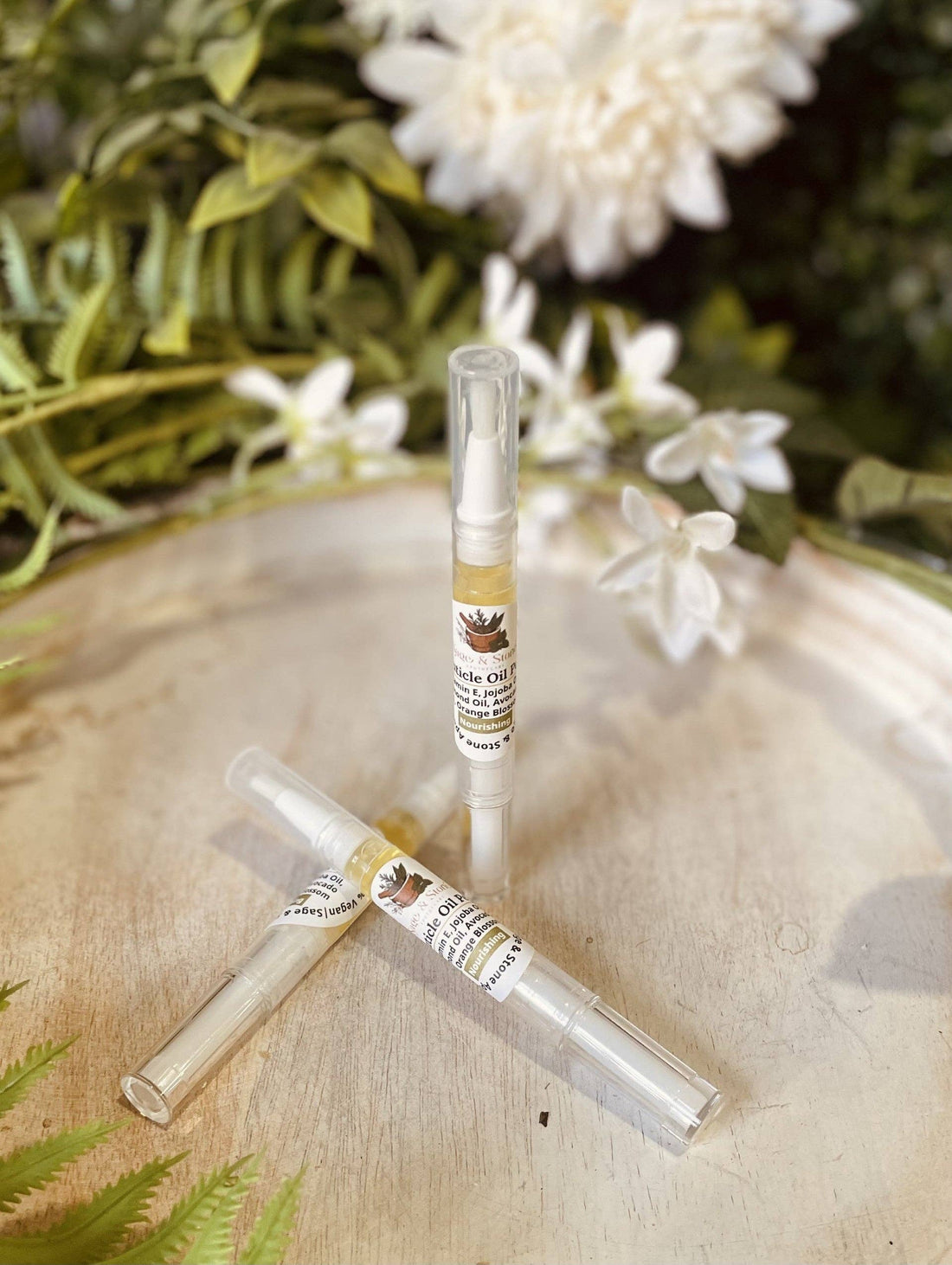 Hydrate and strengthen nails with our precision Cuticle Oil Pen—mess-free nourishment for soft, healthy cuticles and stronger nail growth.